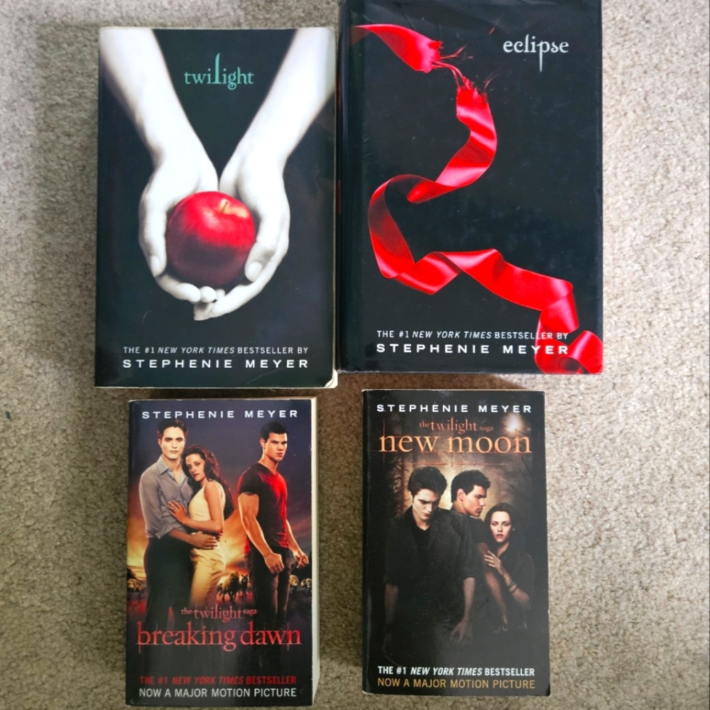 ☆SOLD ON MERCARI☆ Twilight Series Books